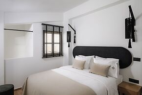 Casa di Gaga Luxury Suites