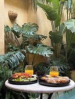 Casa di Gaga Luxury Suites