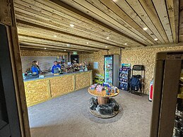 Adventure Lodges & Retreats