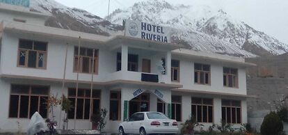 Hotel Riveria