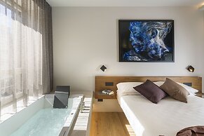 Aera Luxury Suites by Wonderful Italy