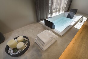 Aera Luxury Suites by Wonderful Italy