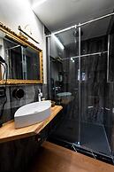 Queen Catlleya Suite