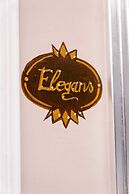 Queen Catlleya Suite