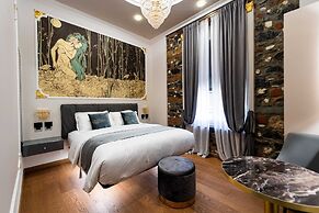 Queen Catlleya Suite