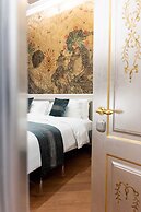 Queen Catlleya Suite