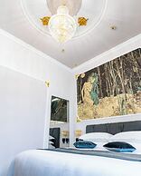 Queen Catlleya Suite