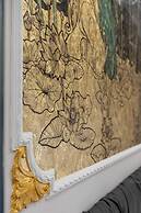 Queen Catlleya Suite