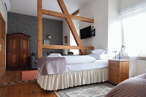 Mleczarnia Hotel Restauracja
