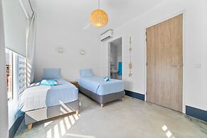 Kas Azul - Water front with private pool