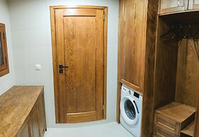 Aesthisis Sensational at Archangelos