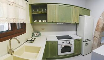 Aesthisis Sensational at Archangelos