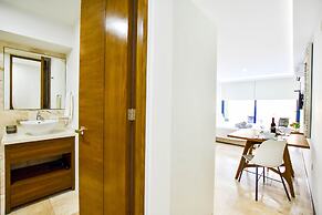 OP downtown studio by Casago