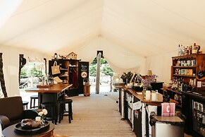 Whispering Springs Wilderness Retreat