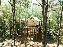 Whispering Springs Wilderness Retreat