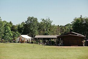 Whispering Springs Wilderness Retreat