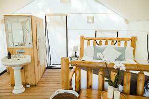 Whispering Springs Wilderness Retreat