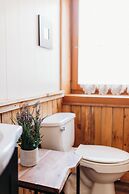 Whispering Springs Wilderness Retreat