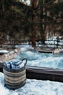 Whispering Springs Wilderness Retreat