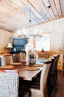 Whispering Springs Wilderness Retreat