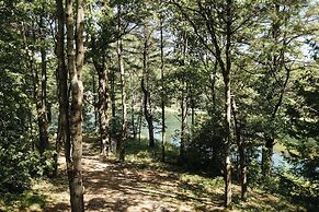 Whispering Springs Wilderness Retreat