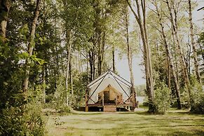 Whispering Springs Wilderness Retreat