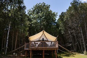 Whispering Springs Wilderness Retreat