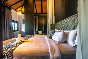 Surya Melasti Exclusive Beach Villa by Sajiwa