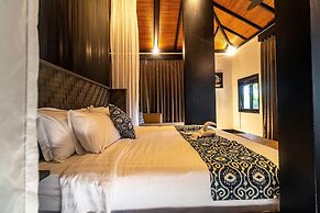 Surya Melasti Exclusive Beach Villa by Sajiwa