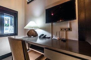 Surya Melasti Exclusive Beach Villa by Sajiwa