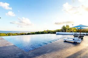 Surya Melasti Exclusive Beach Villa by Sajiwa