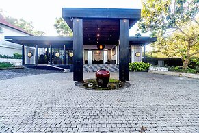 Surya Melasti Exclusive Beach Villa by Sajiwa