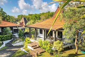 Surya Melasti Exclusive Beach Villa by Sajiwa