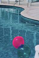 Peninsula Hotel Motel