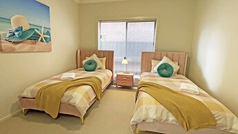 Spacious 7BRM 5-bathroom Rental House