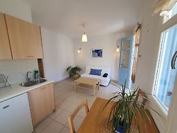 Karaoulanis apartments