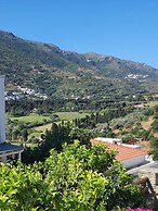 Karaoulanis apartments