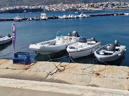 Karaoulanis apartments