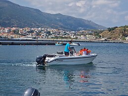 Karaoulanis apartments