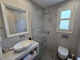 Karaoulanis apartments