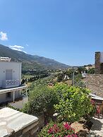 Karaoulanis apartments