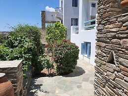 Karaoulanis apartments