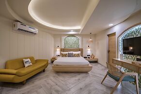 Roadies Rostel - Best Adventure Resort In Ahmedabad.