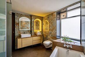 Roadies Rostel - Best Adventure Resort In Ahmedabad.