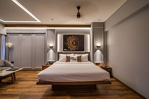 Roadies Rostel - Best Adventure Resort In Ahmedabad.