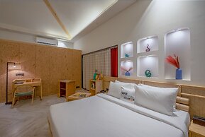 Roadies Rostel - Best Adventure Resort In Ahmedabad.