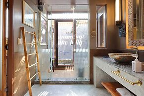 Yatika Boutique Resort