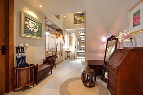 Yatika Boutique Resort