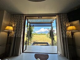 Yatika Boutique Resort