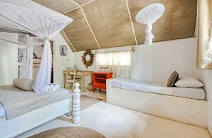 CInnamon Hotel